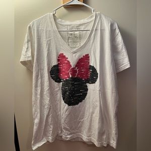 Disney XL White Minnie Mouse Shirt (F)